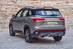 All-New-Chevrolet-Captiva-Premier_R3Q-resort_small