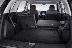 All-New-Chevrolet-Captiva-Premier_int.-cargo_studio