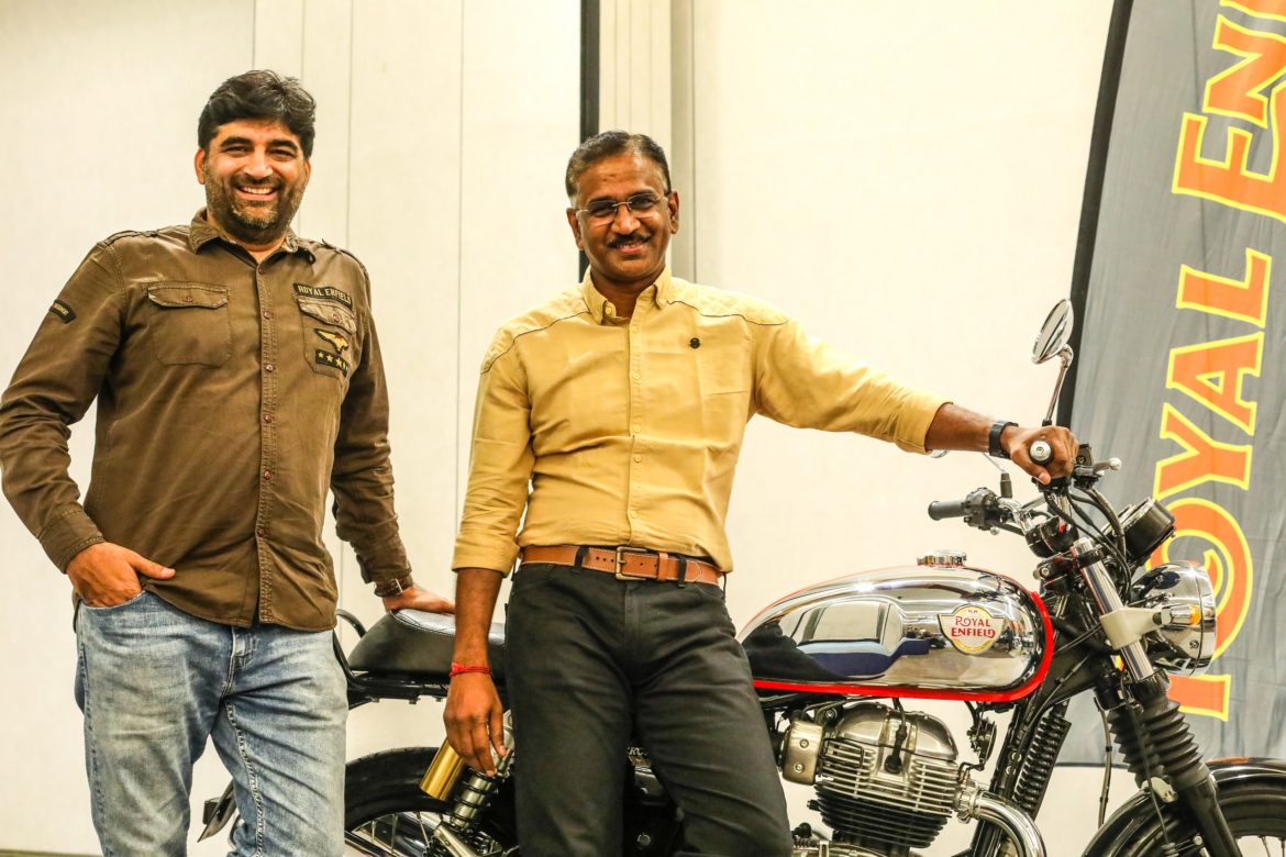 Business Press Conference_(Left) Mr. Anuj Dua (Right) Mr. B Govindarajan