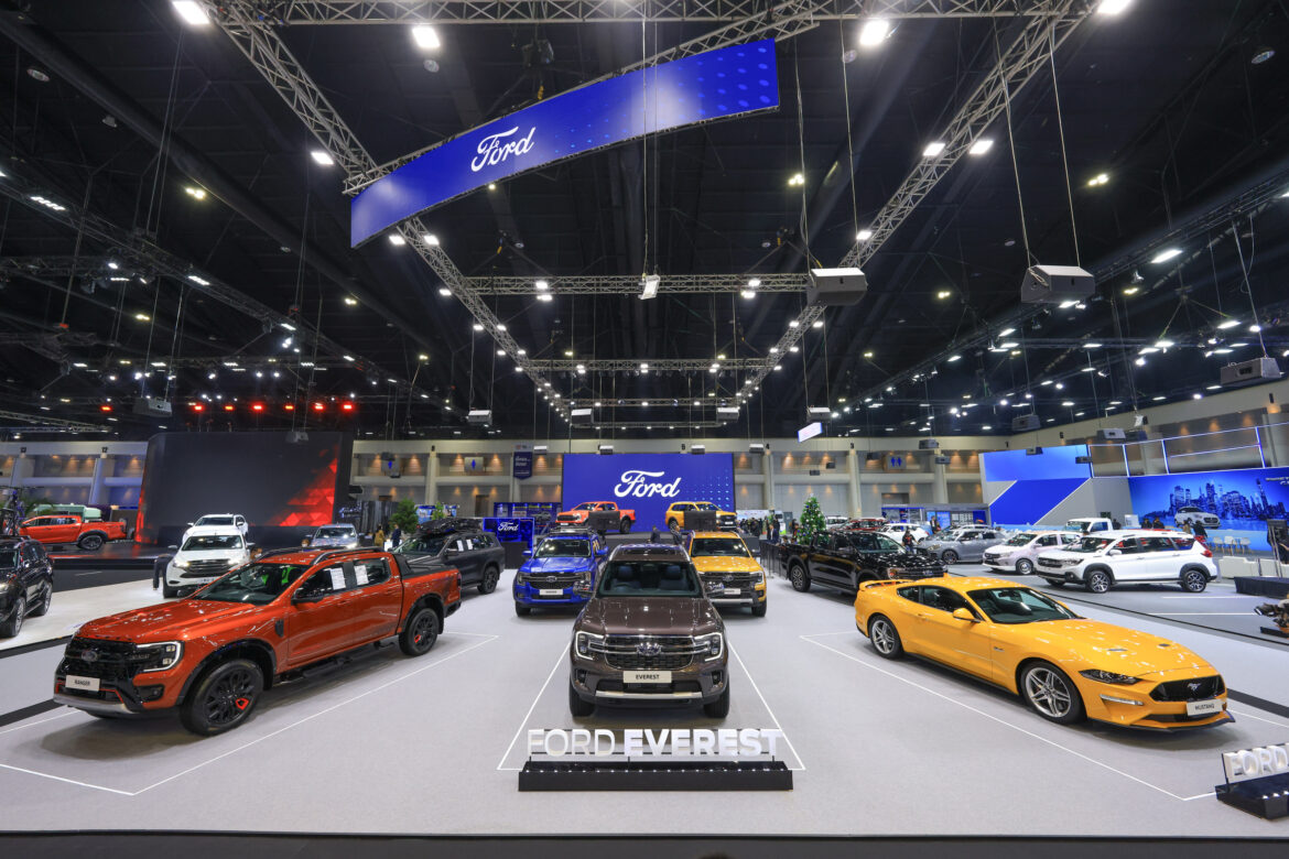 FORD Motor Expo-1